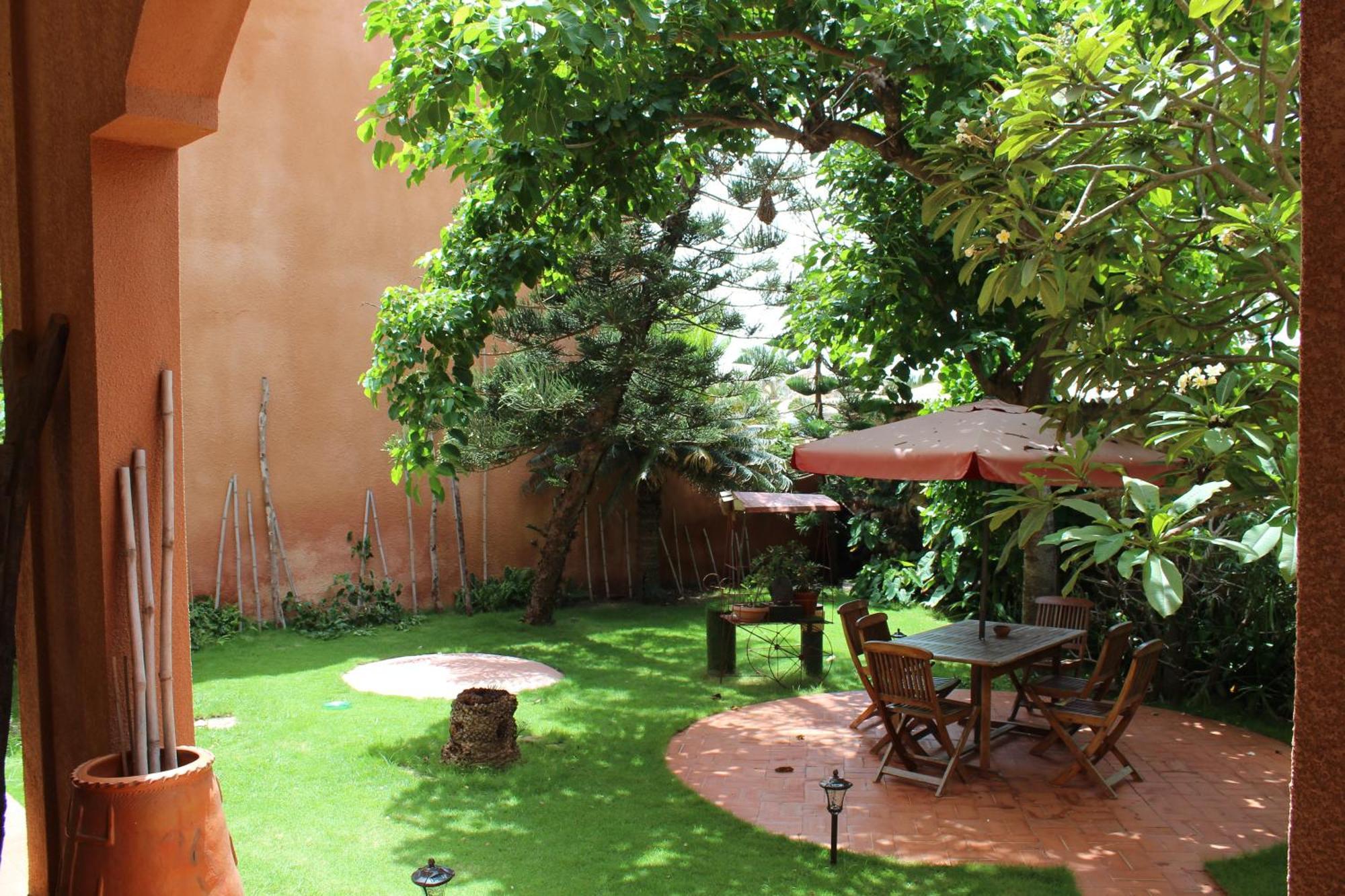 Nyeleni Maison Sahel Дакар Екстериор снимка