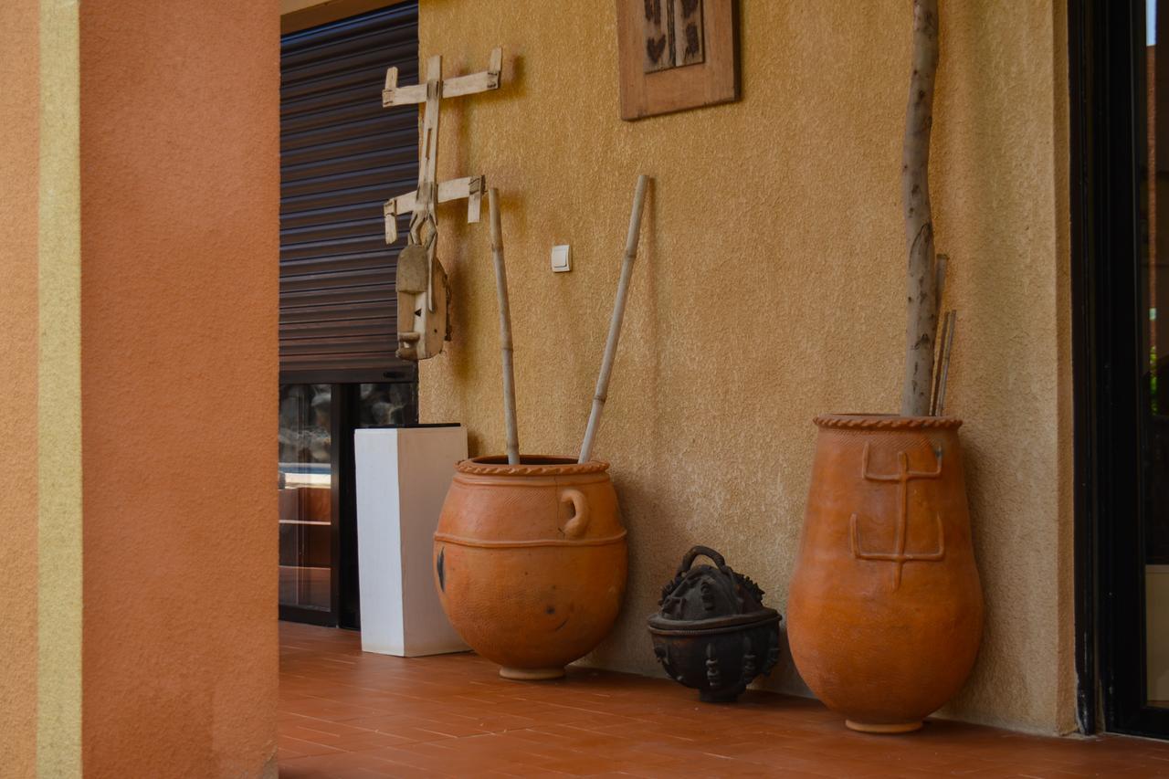 Nyeleni Maison Sahel Дакар Екстериор снимка
