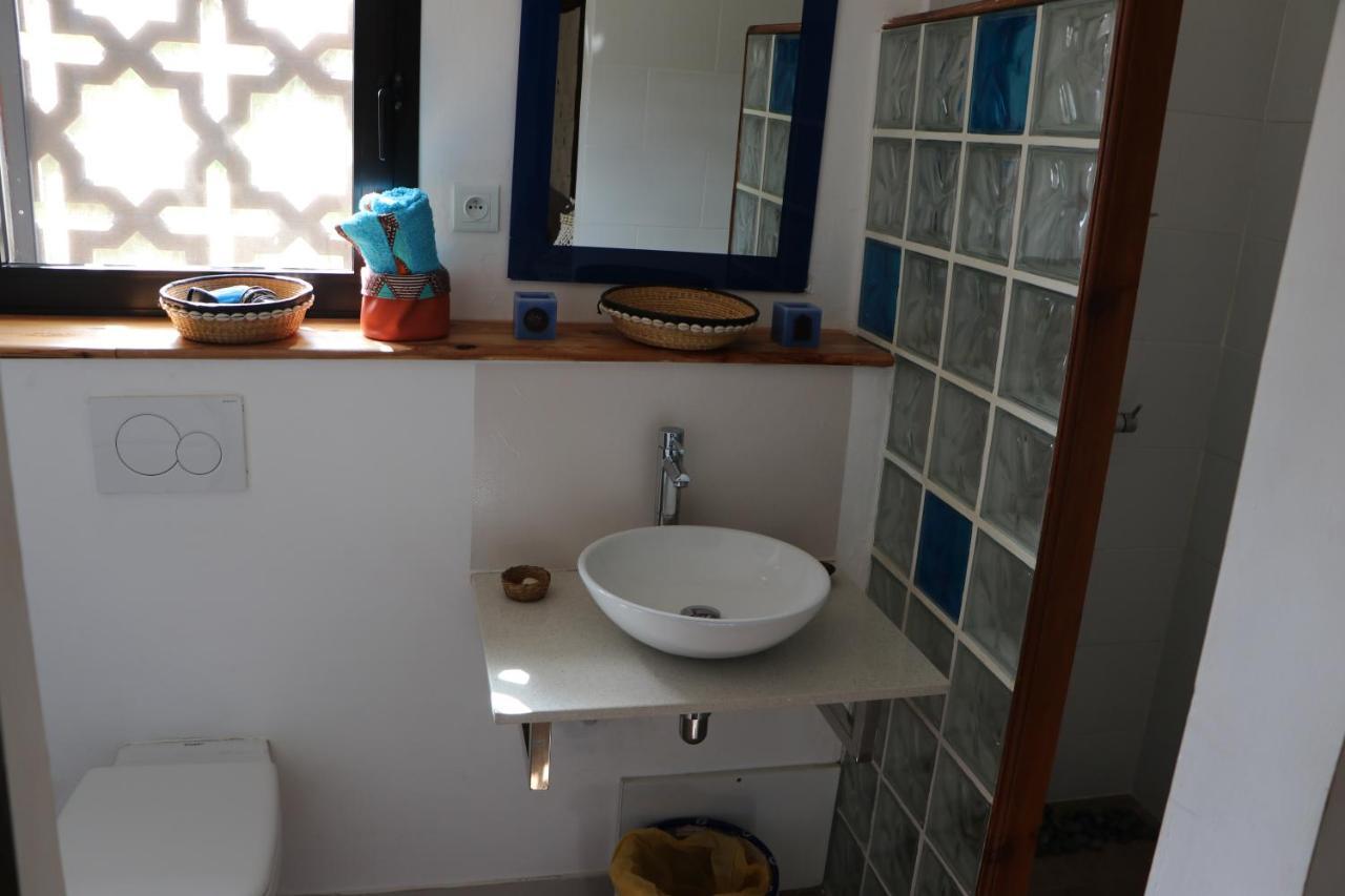 Nyeleni Maison Sahel Дакар Екстериор снимка